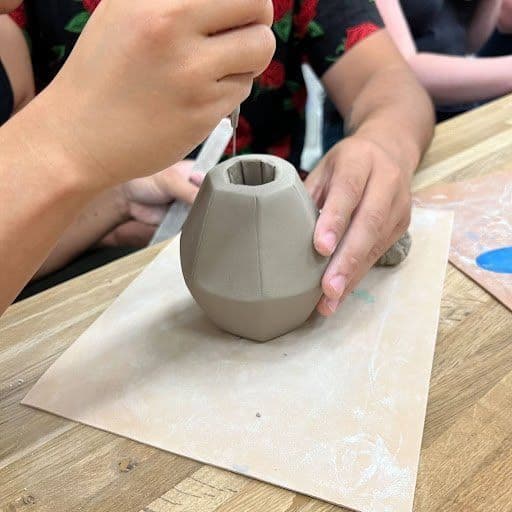 # How Family Pottery Classes Bring People Closer Together